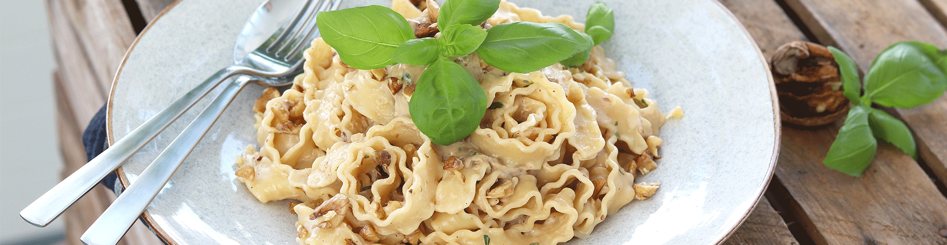 Walnuss-Basilikum-Pasta - granoVita
