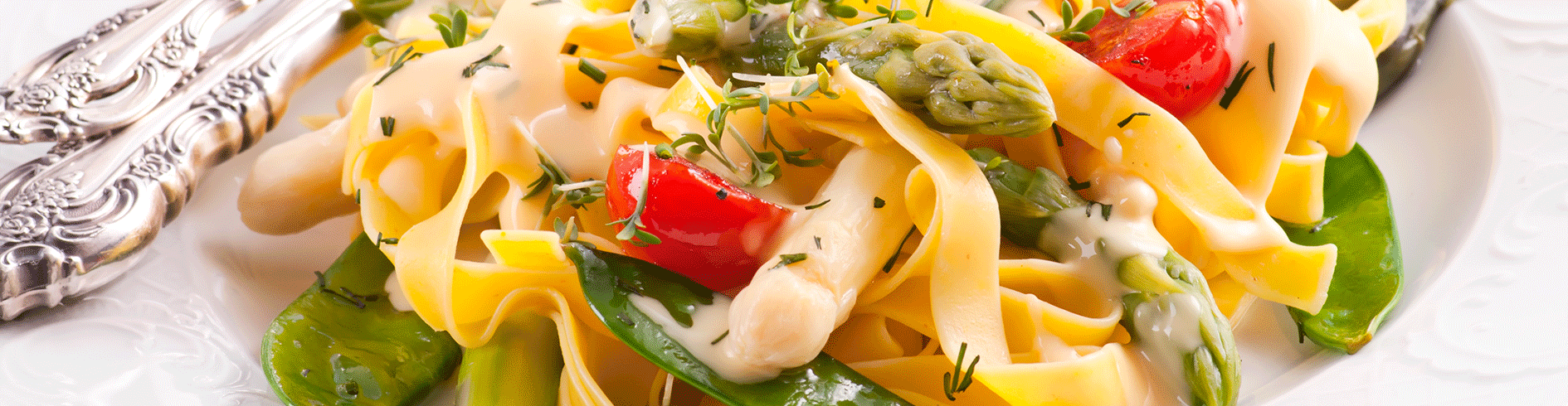 Pasta mit Zitronen-Mandel-Spargel - granoVita